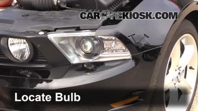 2012 Ford Mustang GT 5.0L V8 Coupe Lights Turn Signal - Front (replace bulb)